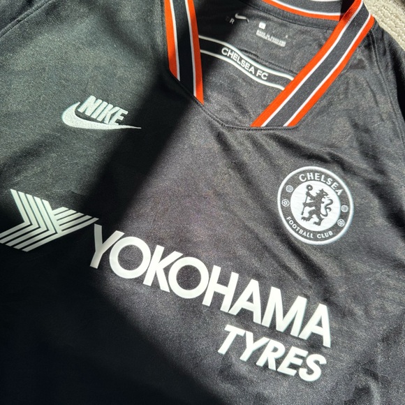 Nike Chelsea Tammy Abraham Jersey - Picture 1 of 6